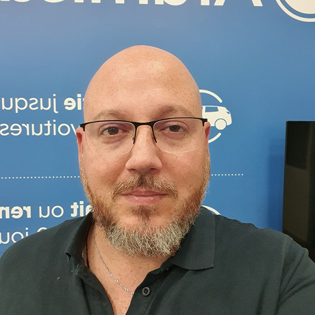 Photo Directeur Agence Agence Aramisauto Caen
